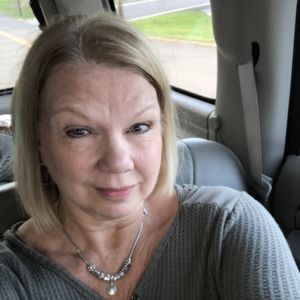 Meet your Posher, Debra